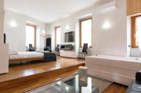 PLAZA SUITE Collection